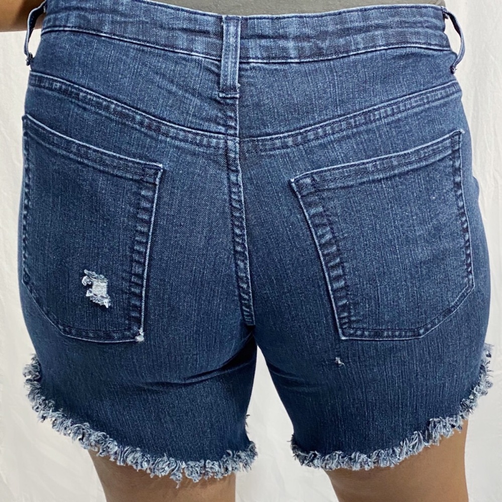 Cut Off Shorts - Picture 2 of 2